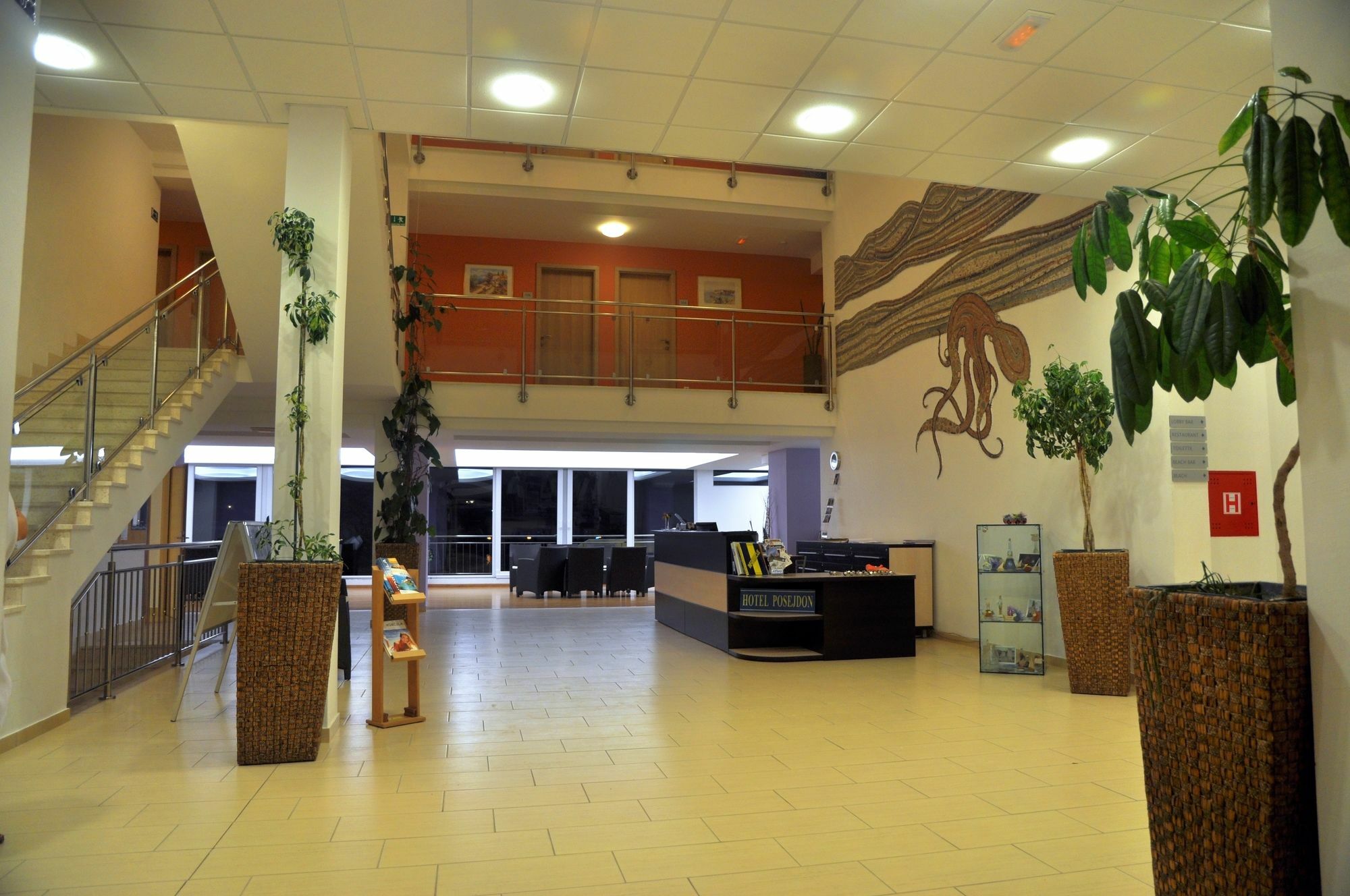 Hotel Posejdon Вела-Лука Екстер'єр фото