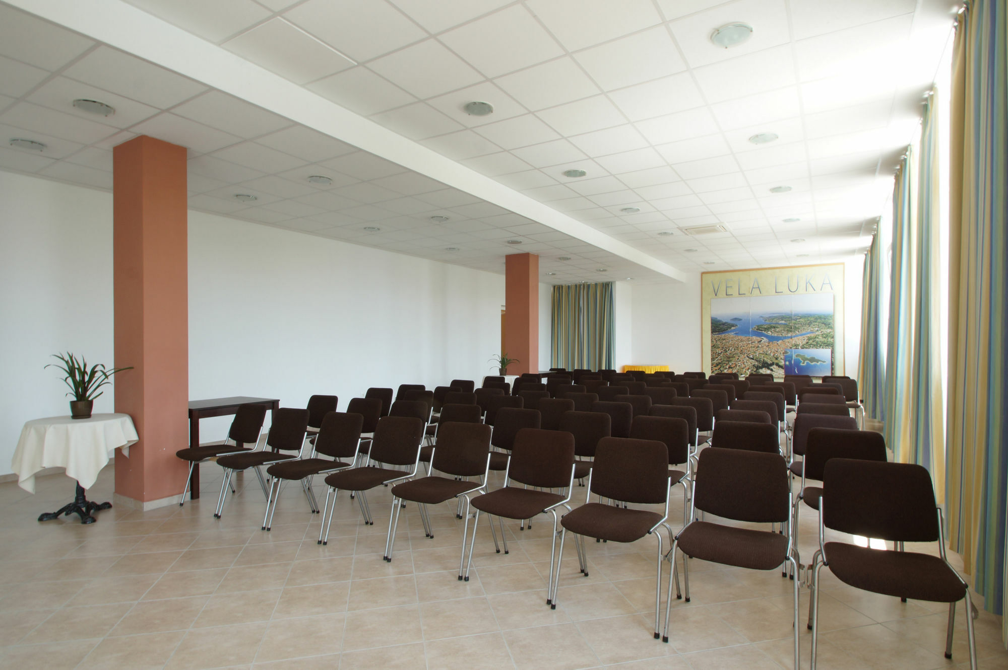 Hotel Posejdon Вела-Лука Екстер'єр фото